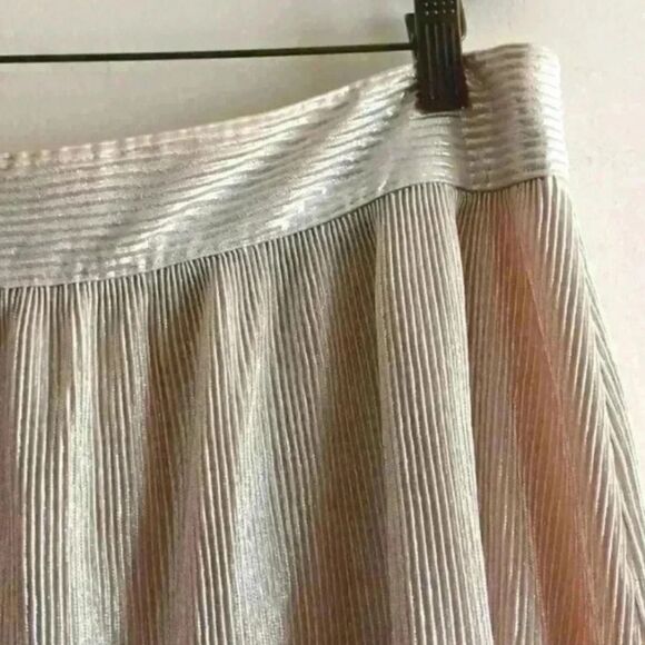 Who What Wear Gold A-Line Midi Skirt Pleated Casual - Picture 4 of 10